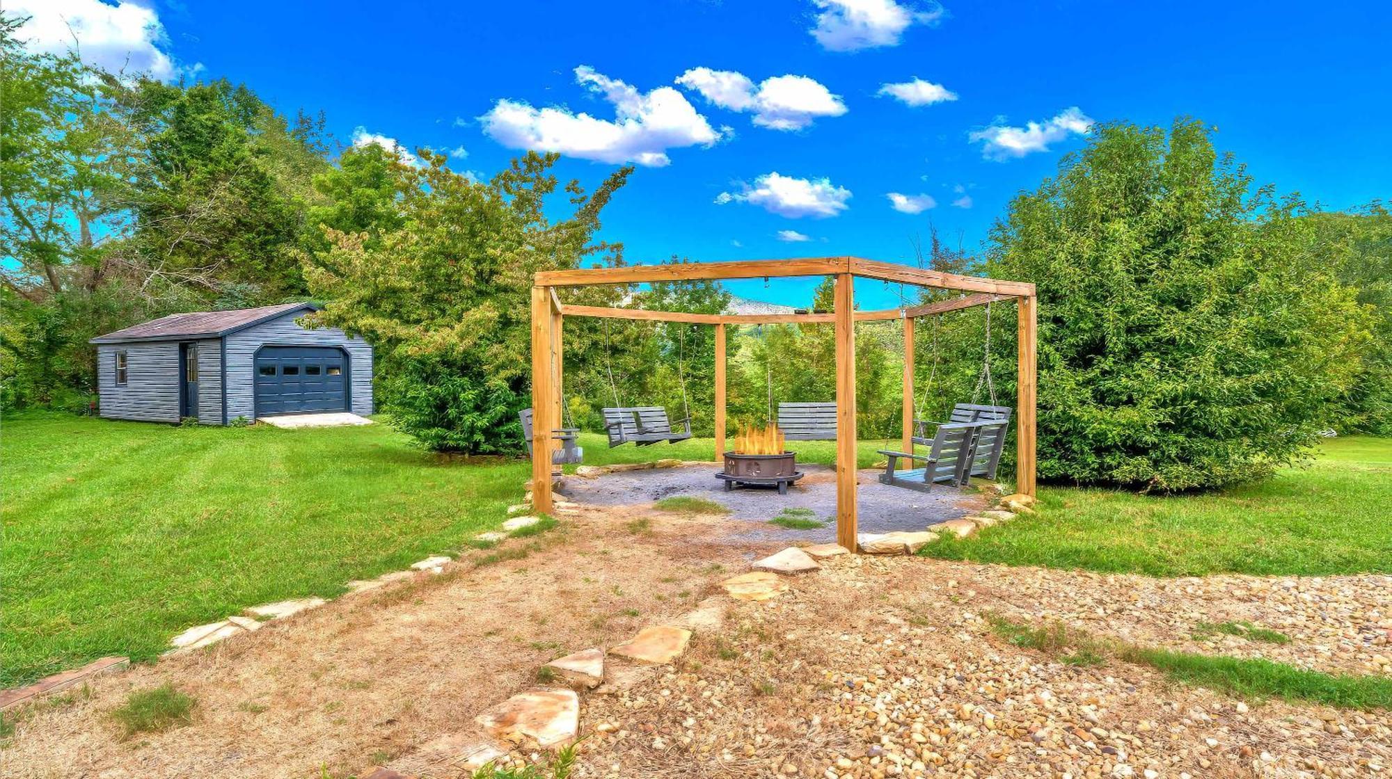 Poolside At Autumn Woods - Pool, Theater, Fireplace, Firepit, Arcade Sevierville Luaran gambar